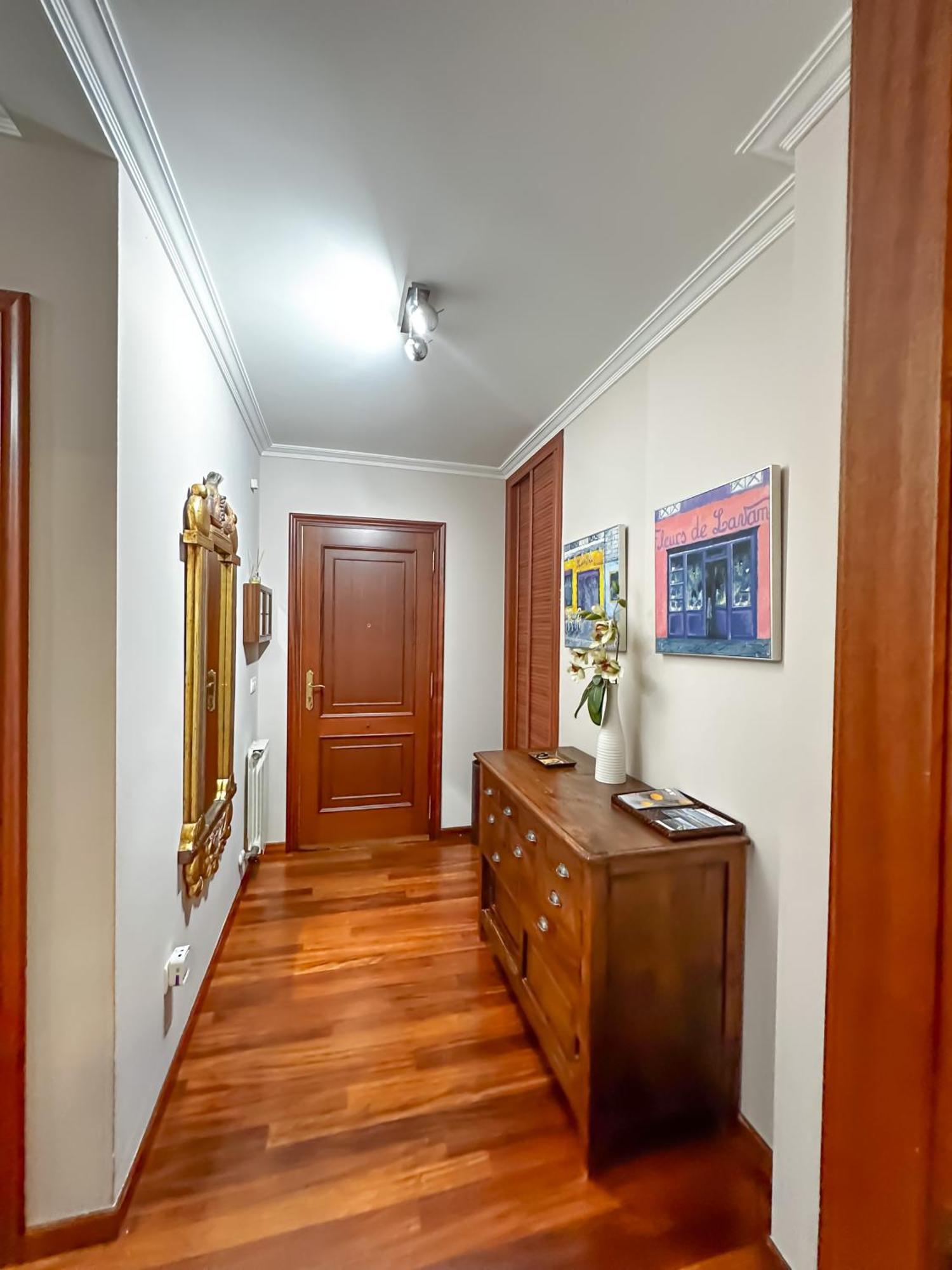 Apartamento Completo, Amplio, Muy Iluminado Y Con Plaza De Garaje Incluida. O Grove Buitenkant foto
