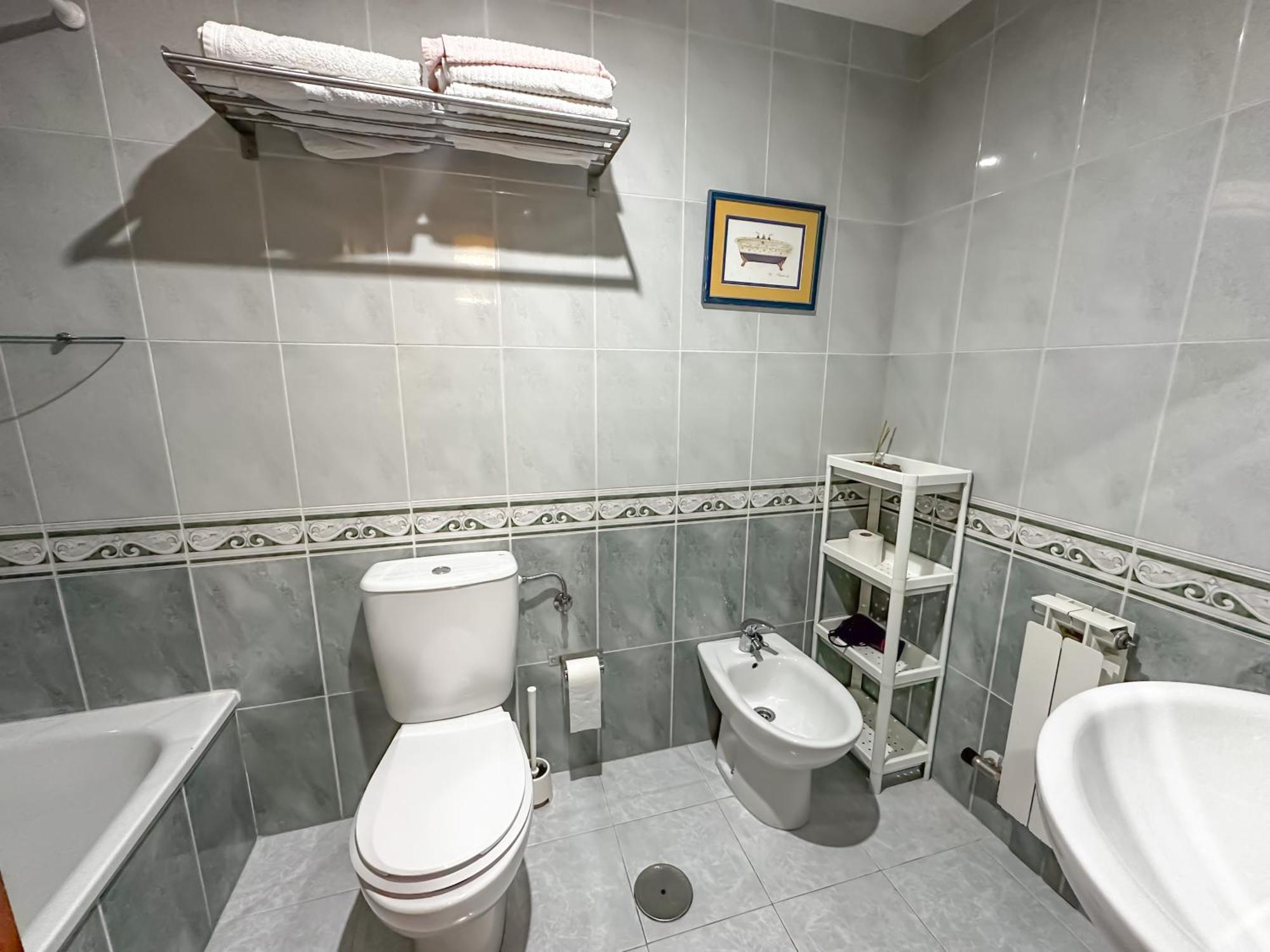 Apartamento Completo, Amplio, Muy Iluminado Y Con Plaza De Garaje Incluida. O Grove Buitenkant foto