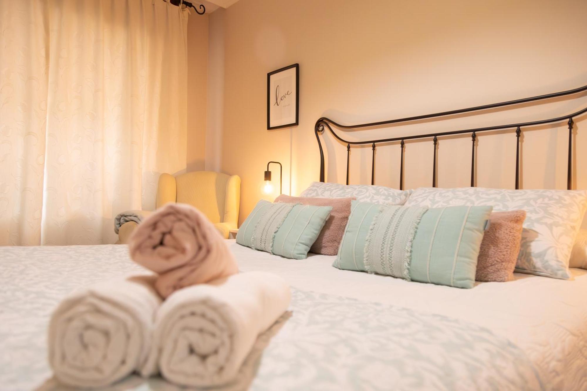 Apartamento Completo, Amplio, Muy Iluminado Y Con Plaza De Garaje Incluida. O Grove Buitenkant foto