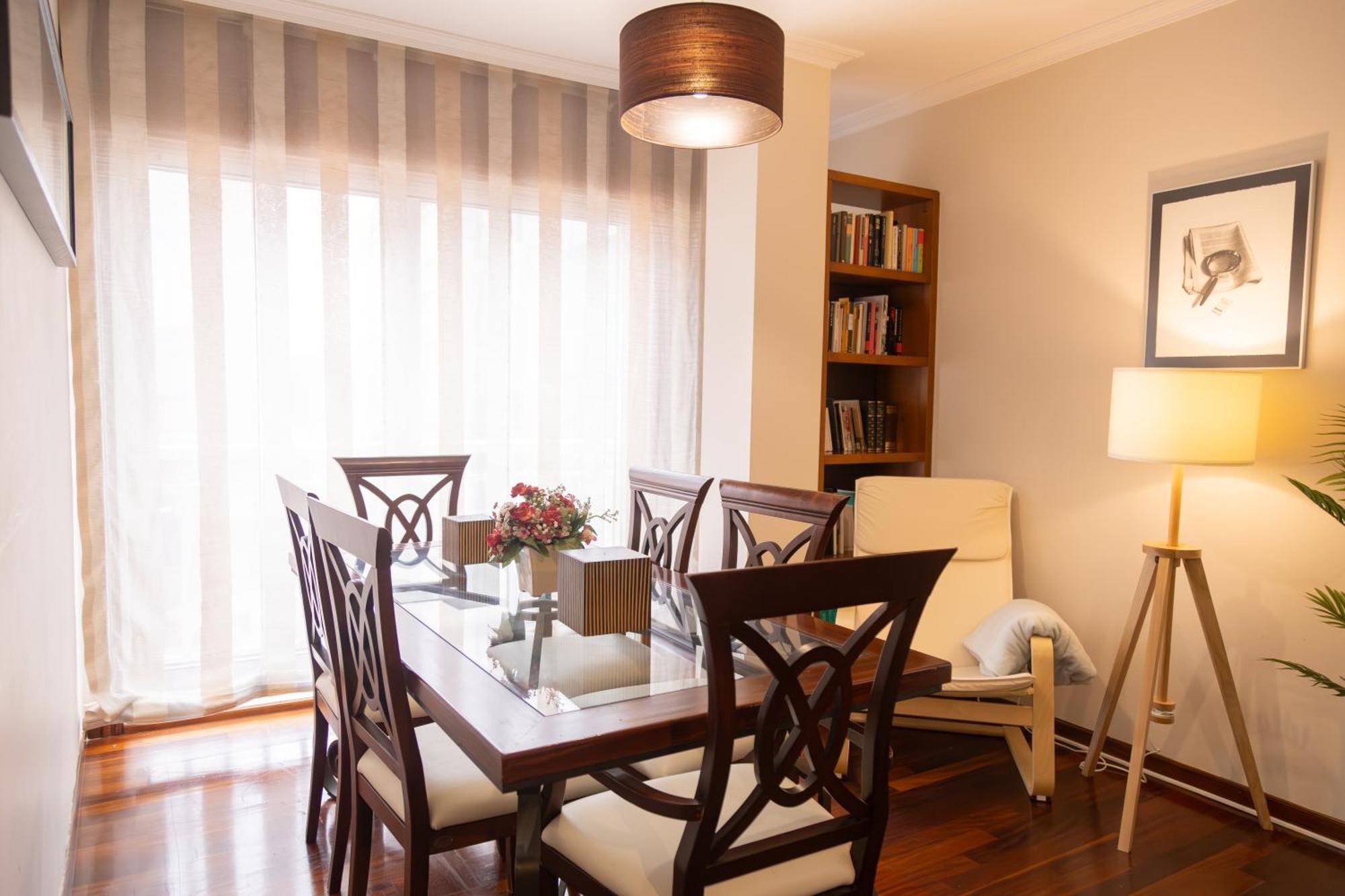 Apartamento Completo, Amplio, Muy Iluminado Y Con Plaza De Garaje Incluida. O Grove Buitenkant foto