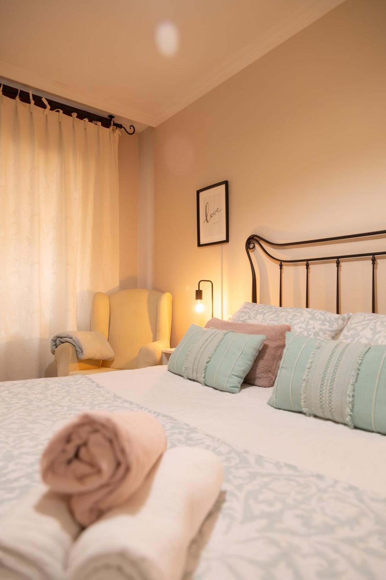 Apartamento Completo, Amplio, Muy Iluminado Y Con Plaza De Garaje Incluida. O Grove Buitenkant foto