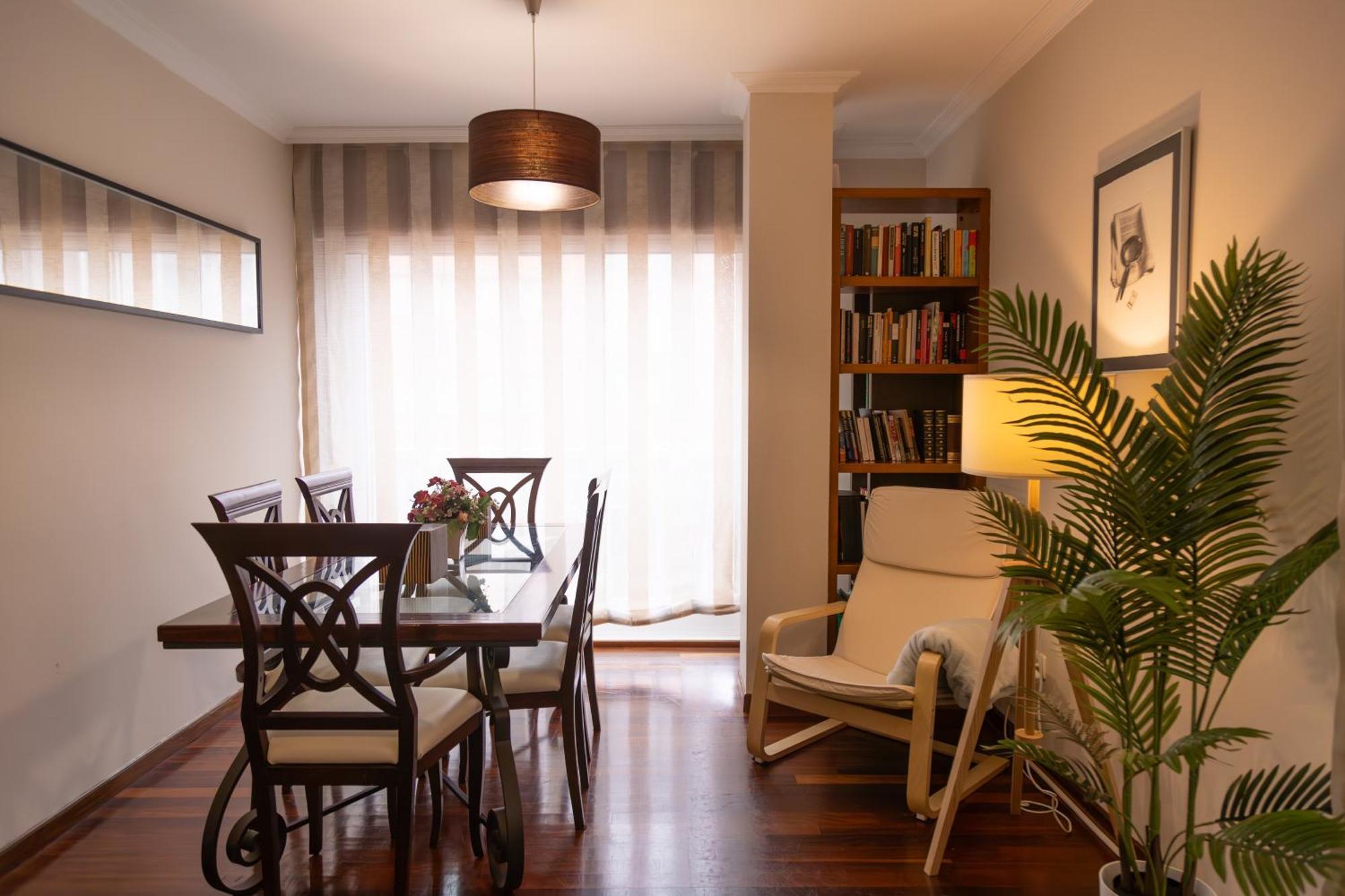Apartamento Completo, Amplio, Muy Iluminado Y Con Plaza De Garaje Incluida. O Grove Buitenkant foto
